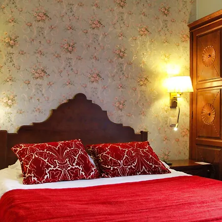 Dom Sancho I Hotel 2*