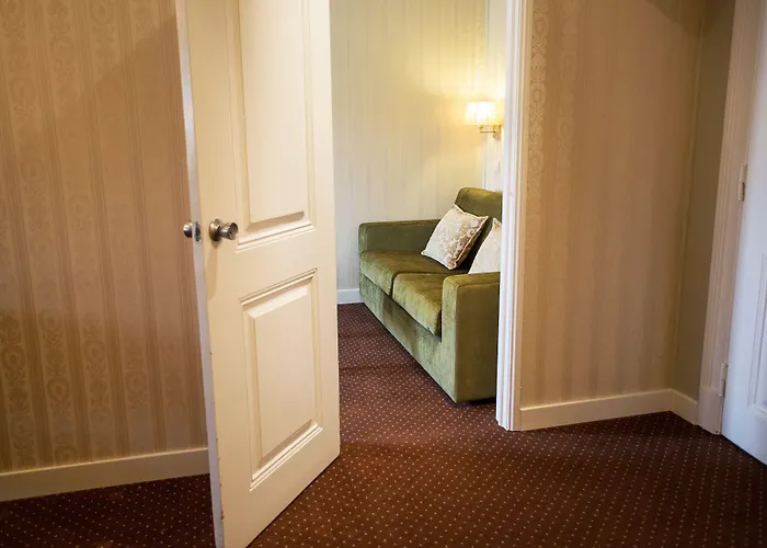 Dom Sancho I Hotel 2*